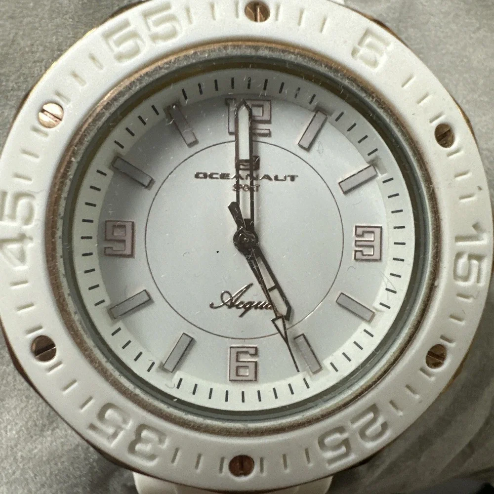 Oceanaut Acqua Sport Womens White Dial  Gold Tone‎ Watch
